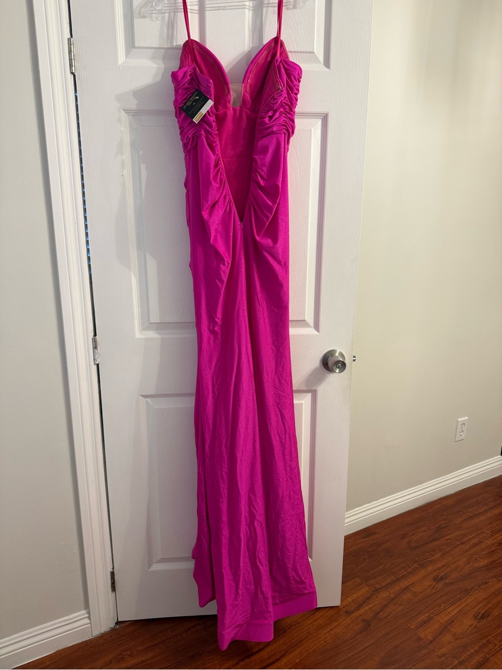 NEVER worn pink formal dress - Picture 5 of 7
